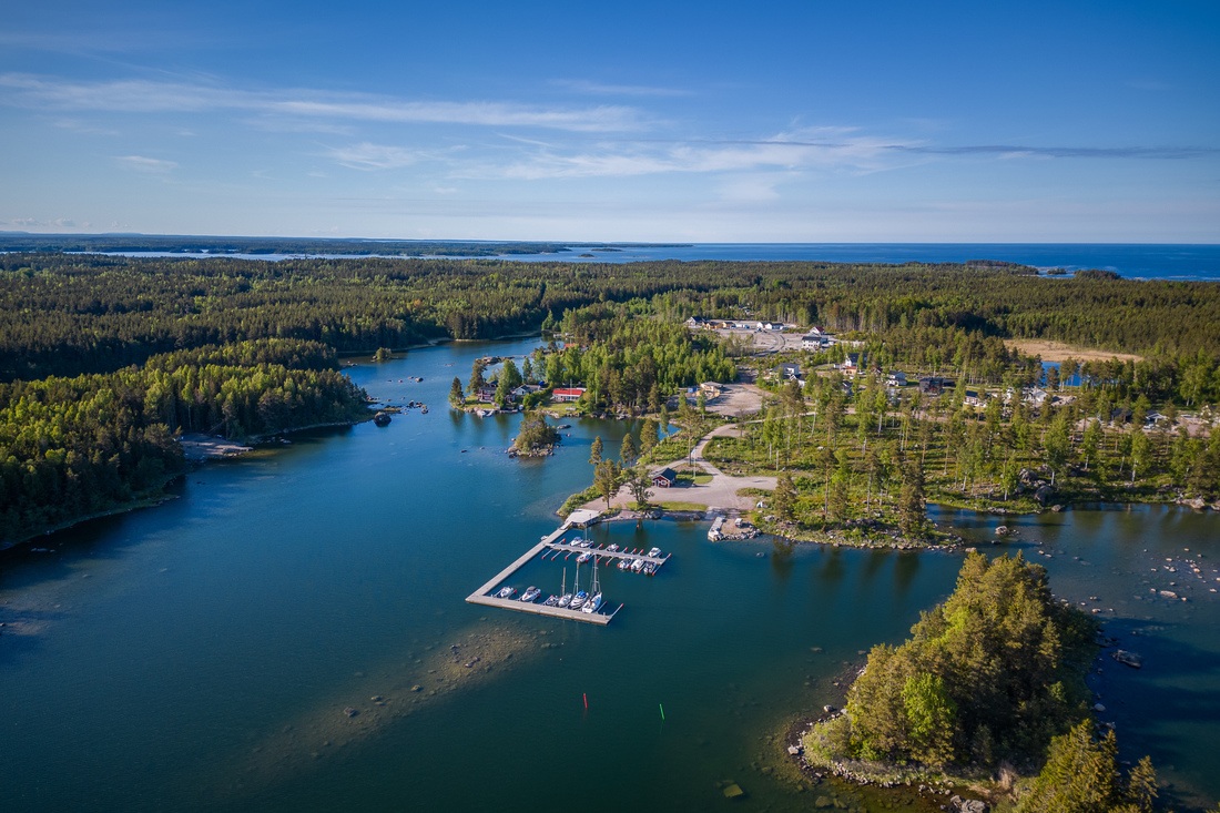 Östersjön runt knuten Östersjön runt knuten