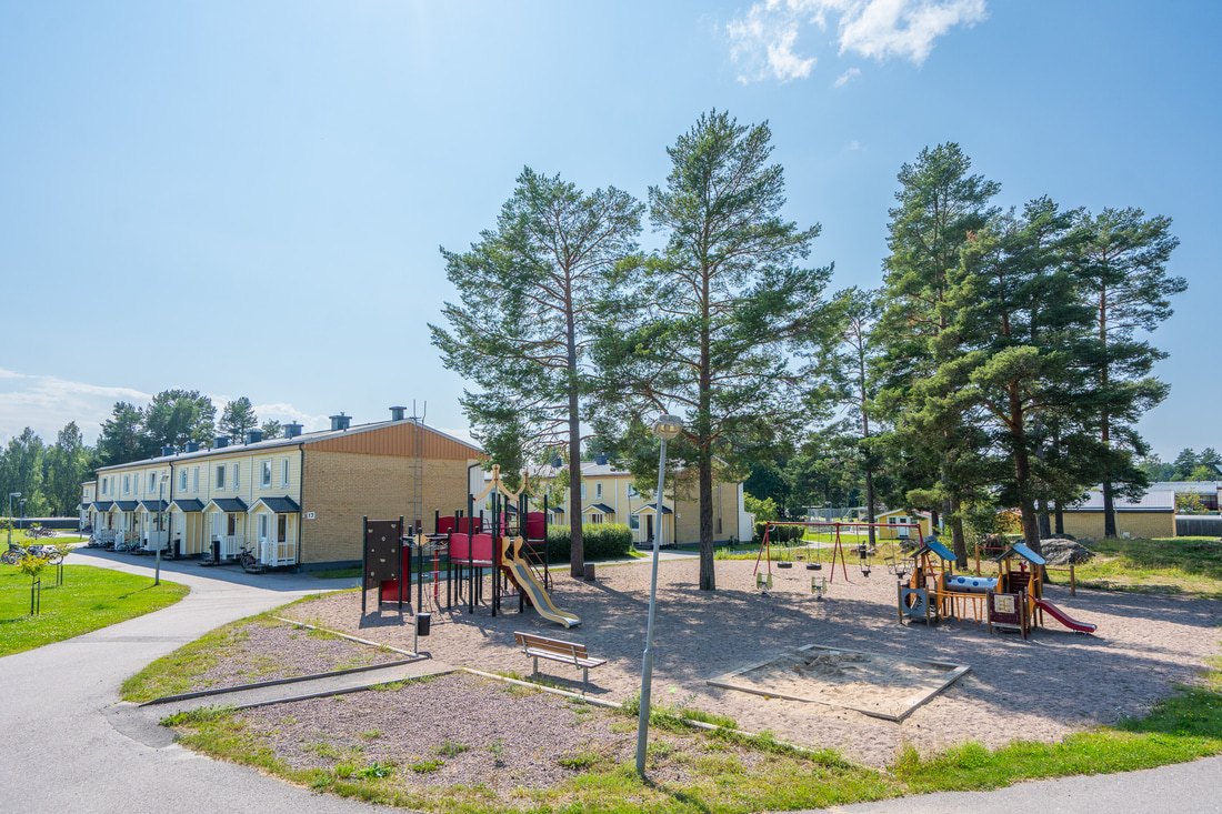 Fin lekplats i området Fin lekplats i området